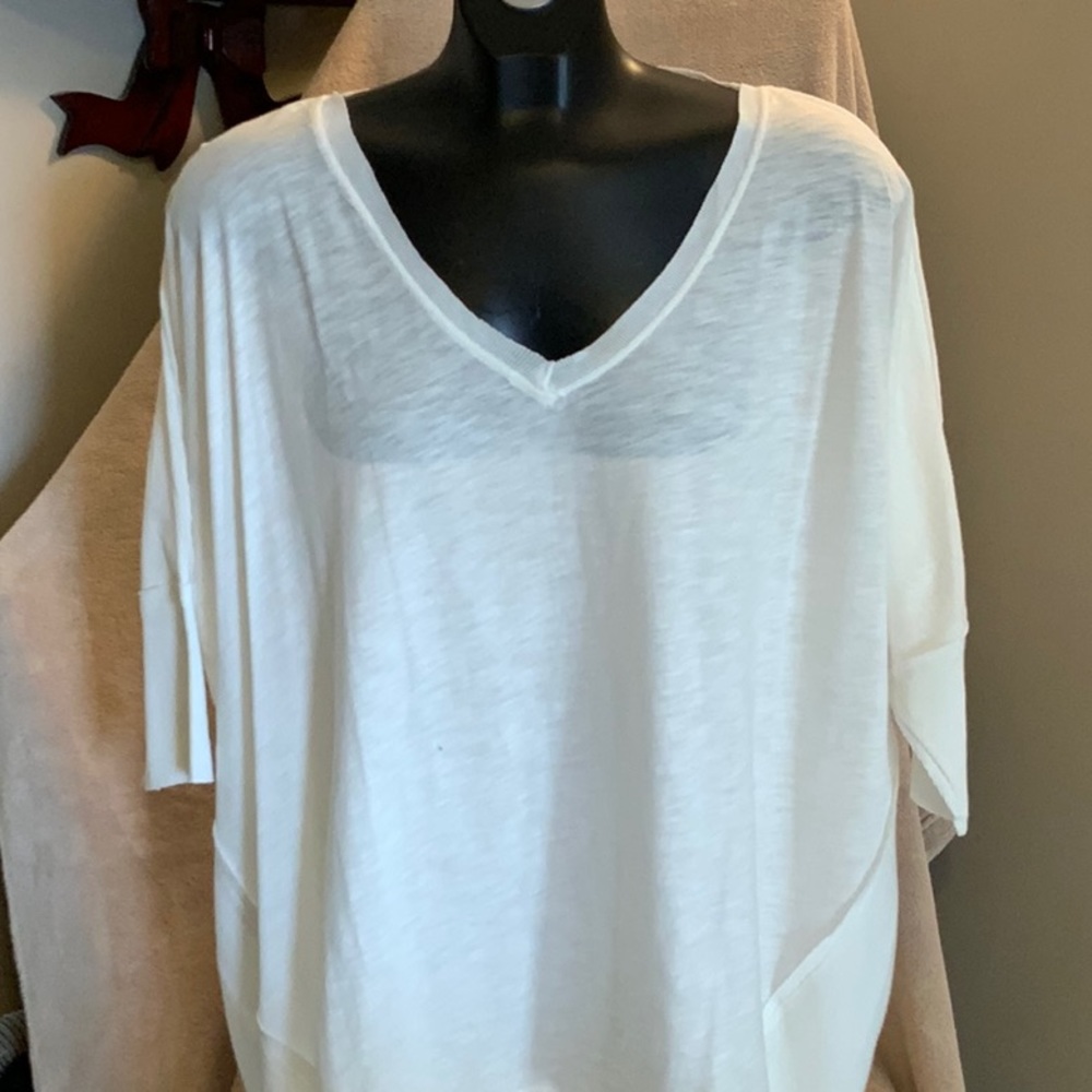 BNWT We the Free // Short Sleeve Tee